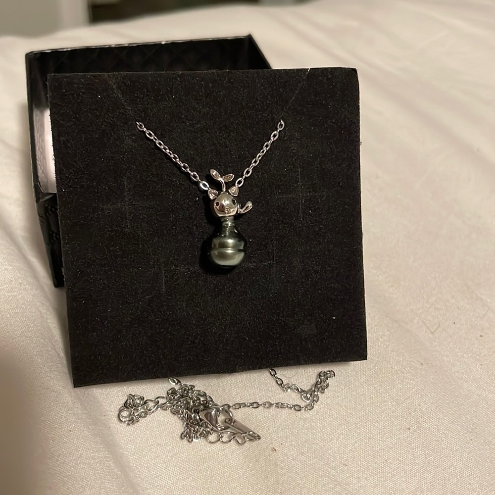 Handcrafted Black Tahitian Pearl Necklace with Cat Charm